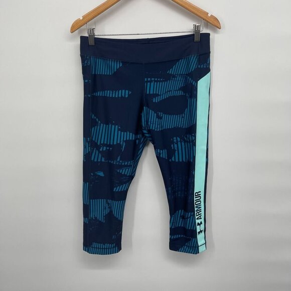 2/$30 Under Armour Heatgear Compression Cropped Knee Length Capri Leggings - Picture 3 of 8